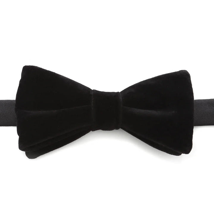 VDP Black Velvet Bow Tie Image 1